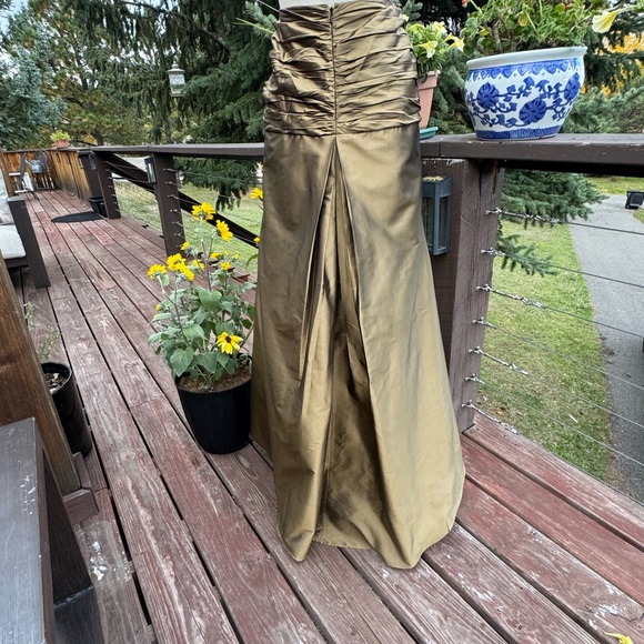 Worth 100% Bronze Silk Floor Length Skirt - Picture 3 of 7